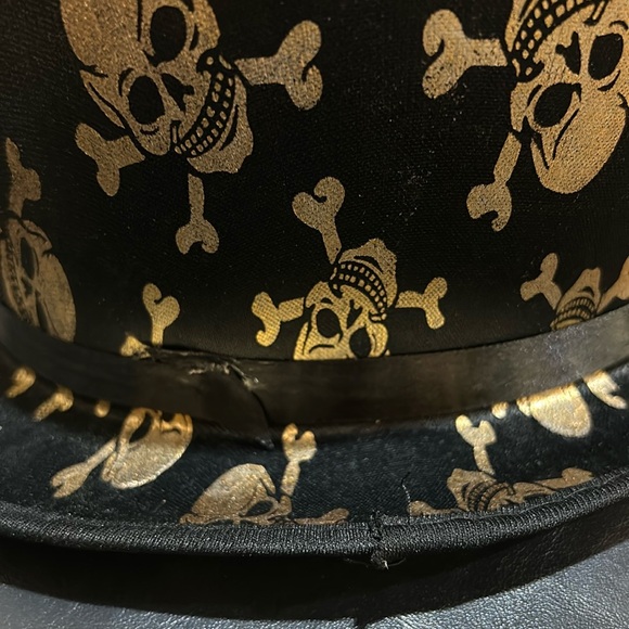 NEW SKULL BLACK TOP HAT - Picture 2 of 4